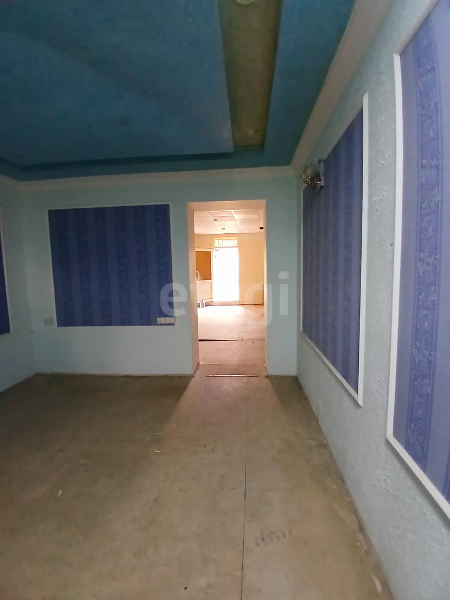 Продажа коммерческой недвижимости, 71м <sup>2</sup>, Южно-Сахалинск, Сахалинская область,  Южно-Сахалинск