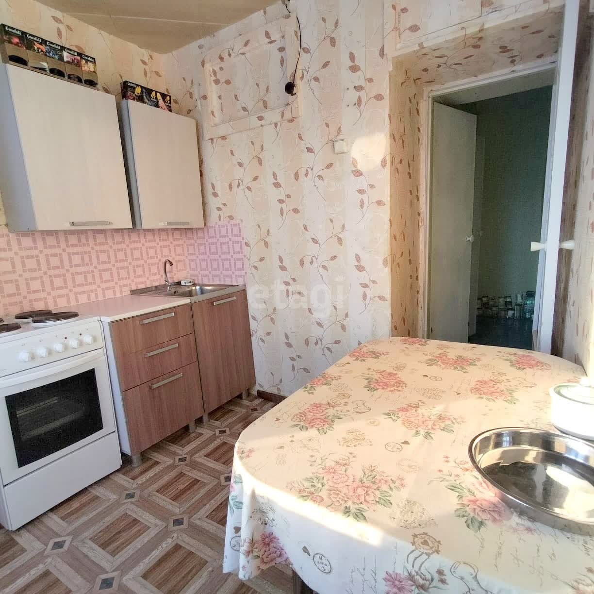 Продажа 2-комнатной квартиры, Южно-Сахалинск, Сахалинская область,  Южно-Сахалинск