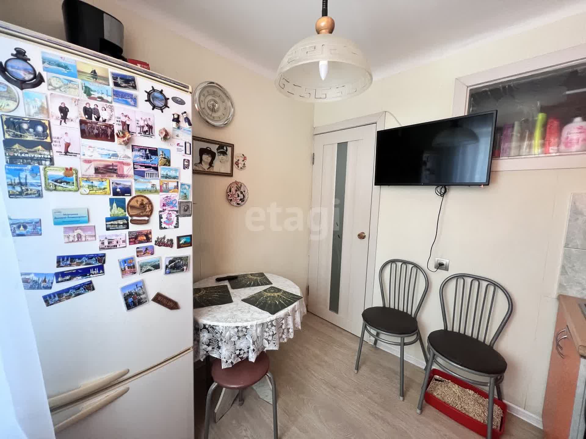 Продажа 2-комнатной квартиры, Южно-Сахалинск, Сахалинская область,  Южно-Сахалинск