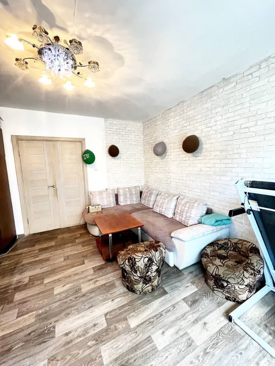 Продажа 2-комнатной квартиры, Южно-Сахалинск, Сахалинская область,  Южно-Сахалинск