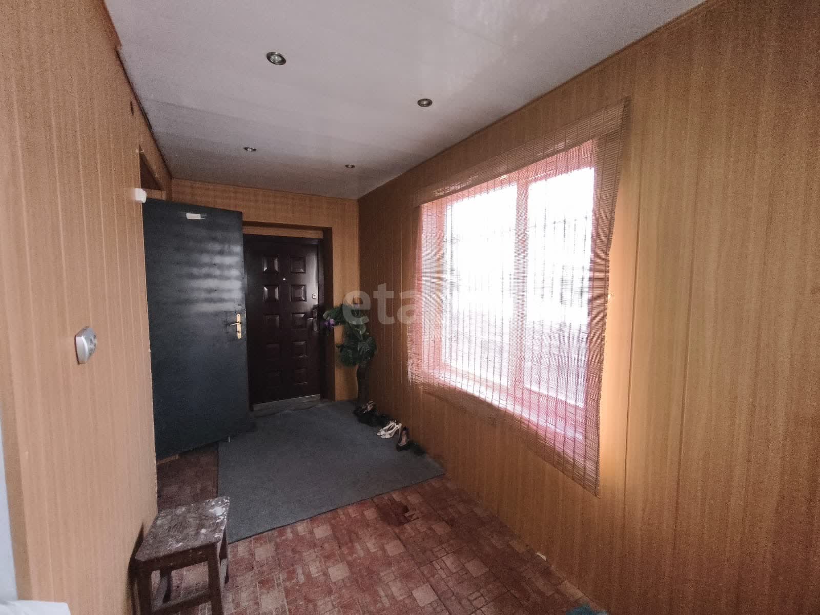 Продажа дома, 300м <sup>2</sup>, 8 сот., Улан-Удэ, Республика Бурятия,  Октябрьский