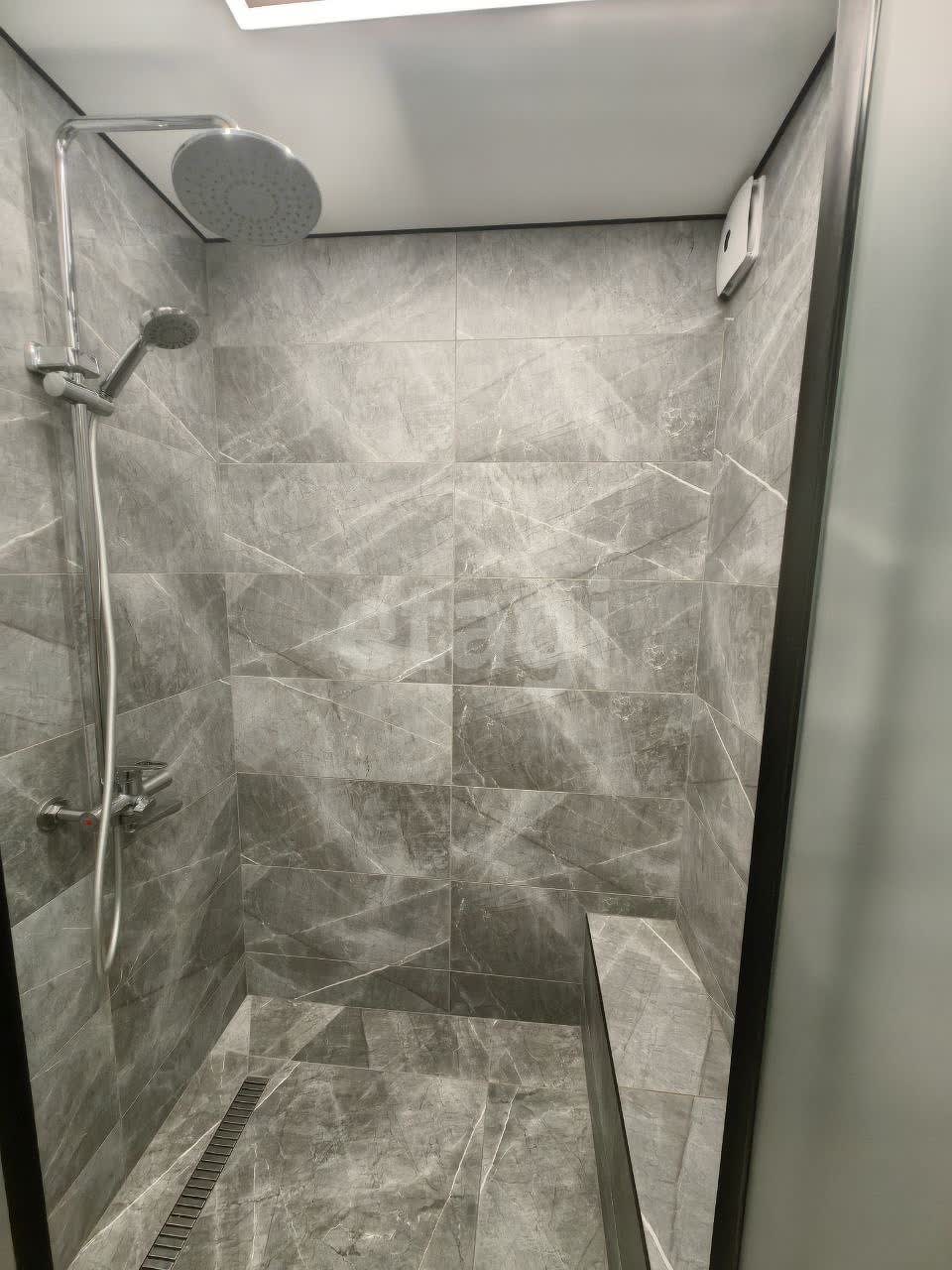 Продажа 2-комнатной квартиры, Южно-Сахалинск, Сахалинская область,  Южно-Сахалинск