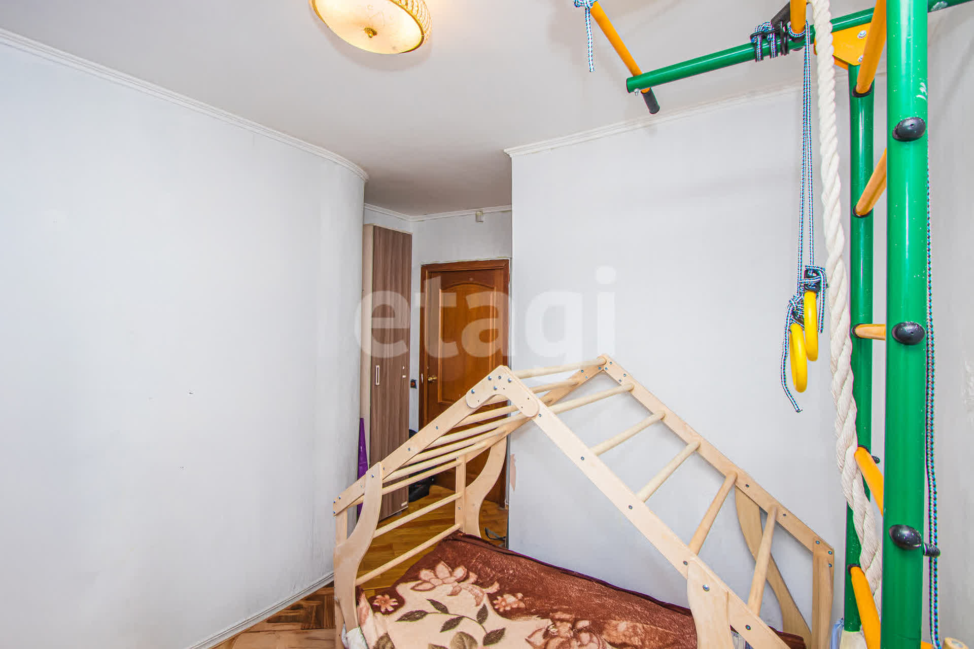 Продажа 3-комнатной квартиры, Улан-Удэ, Республика Бурятия,  Улан-Удэ