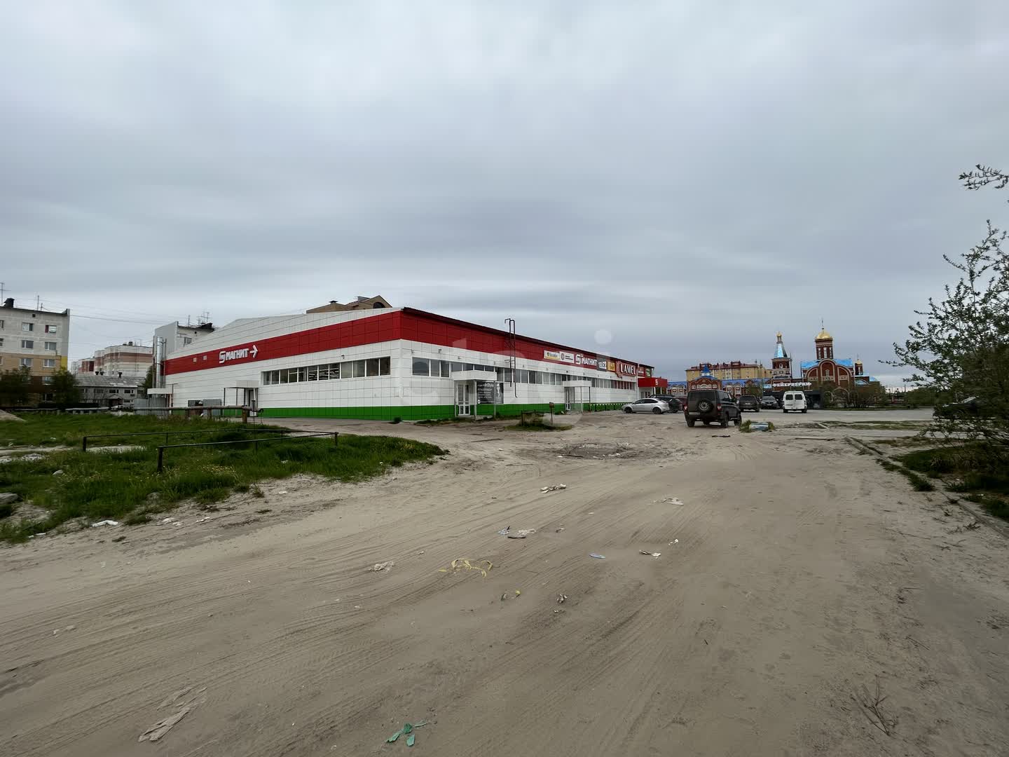 Продажа коммерческой недвижимости, 188м <sup>2</sup>, Новый Уренгой, Ямало-Ненецкий АО,  Новый Уренгой