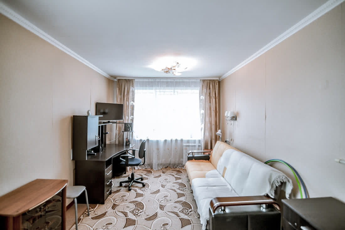 Продажа 3-комнатной квартиры, Южно-Сахалинск, Сахалинская область,  Южно-Сахалинск