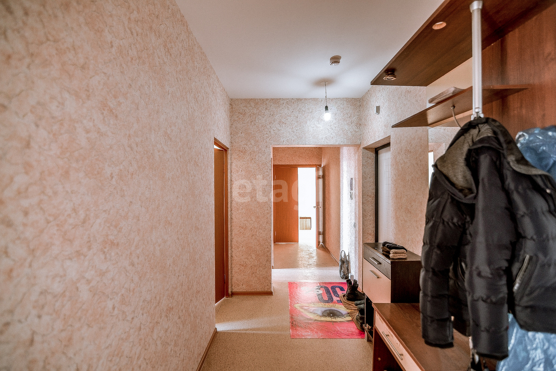 Продажа 3-комнатной квартиры, Южно-Сахалинск, Сахалинская область,  Южно-Сахалинск