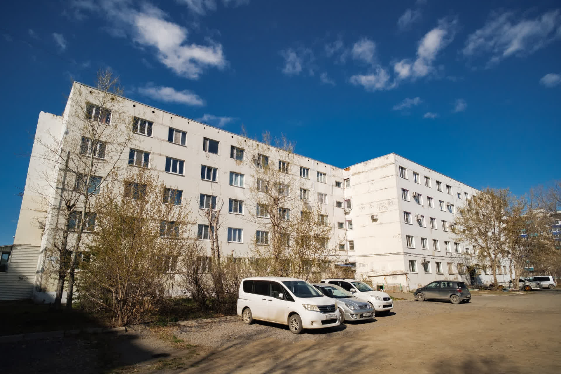 Продажа 2-комнатной квартиры, Комсомольск-на-Амуре, Магистральное шоссе,  39