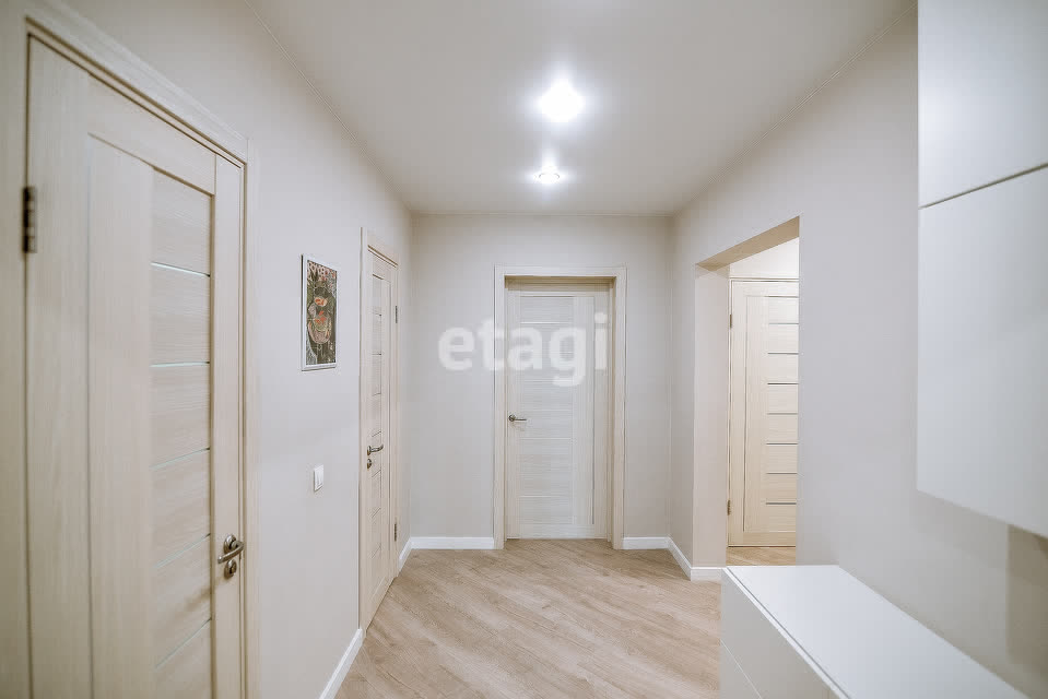 Продажа 2-комнатной квартиры, Южно-Сахалинск, Сахалинская область,  Южно-Сахалинск