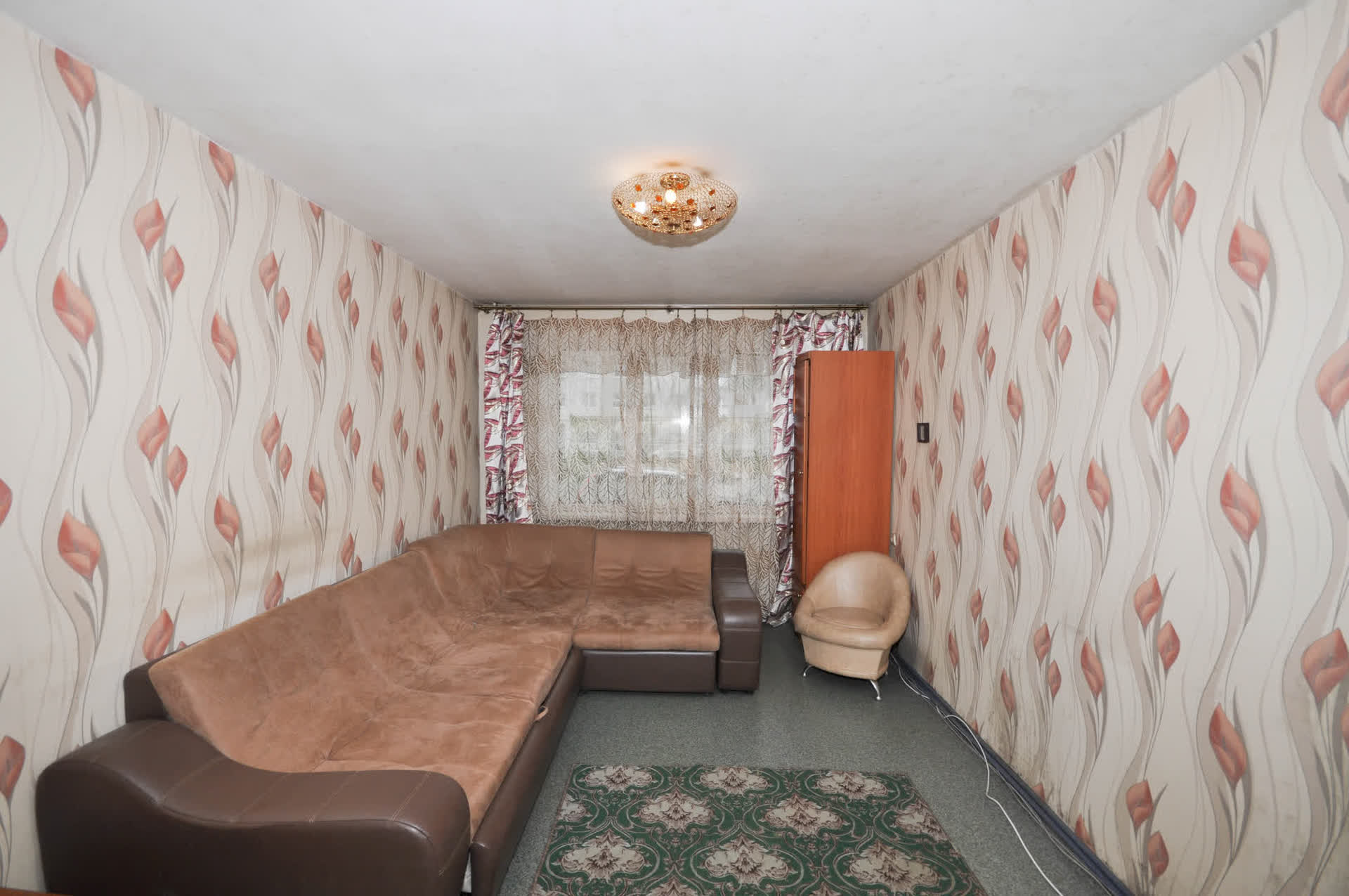 Продажа 3-комнатной квартиры, Южно-Сахалинск, Сахалинская область,  Южно-Сахалинск