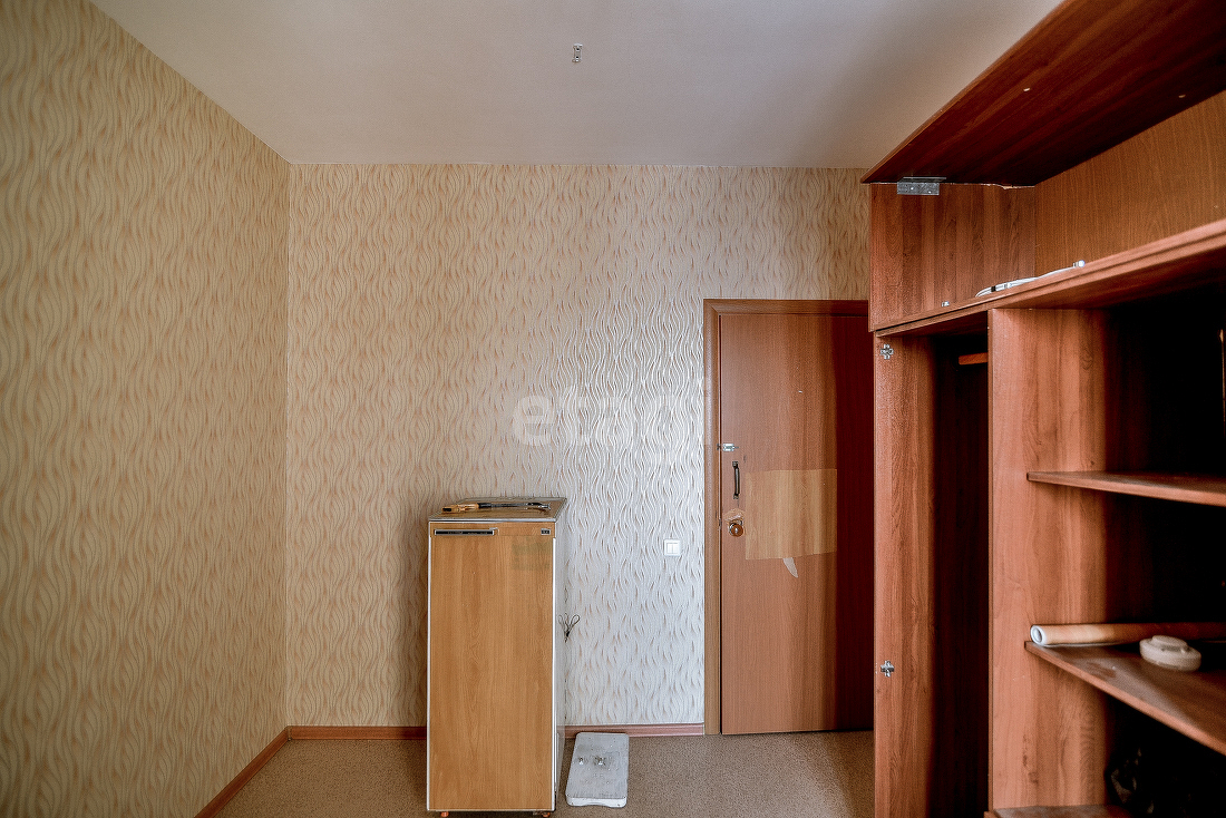 Продажа 3-комнатной квартиры, Южно-Сахалинск, Сахалинская область,  Южно-Сахалинск