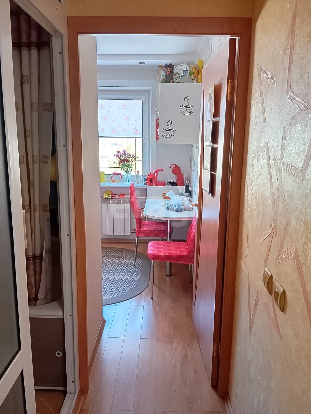 Продажа 3-комнатной квартиры, Южно-Сахалинск, Сахалинская область,  Южно-Сахалинск