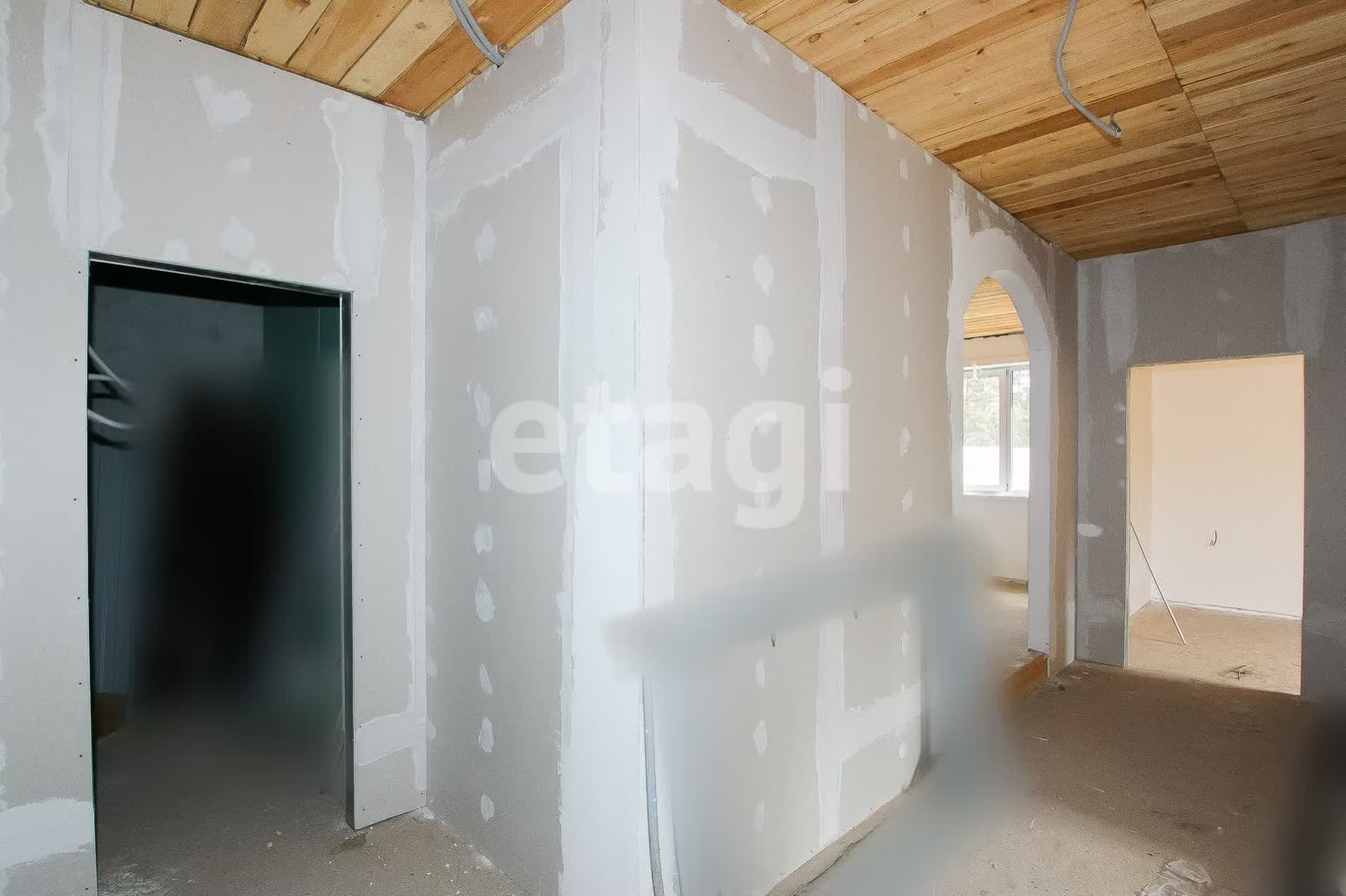 Продажа дома, 180м <sup>2</sup>, 4 сот., Улан-Удэ, Республика Бурятия,  Октябрьский