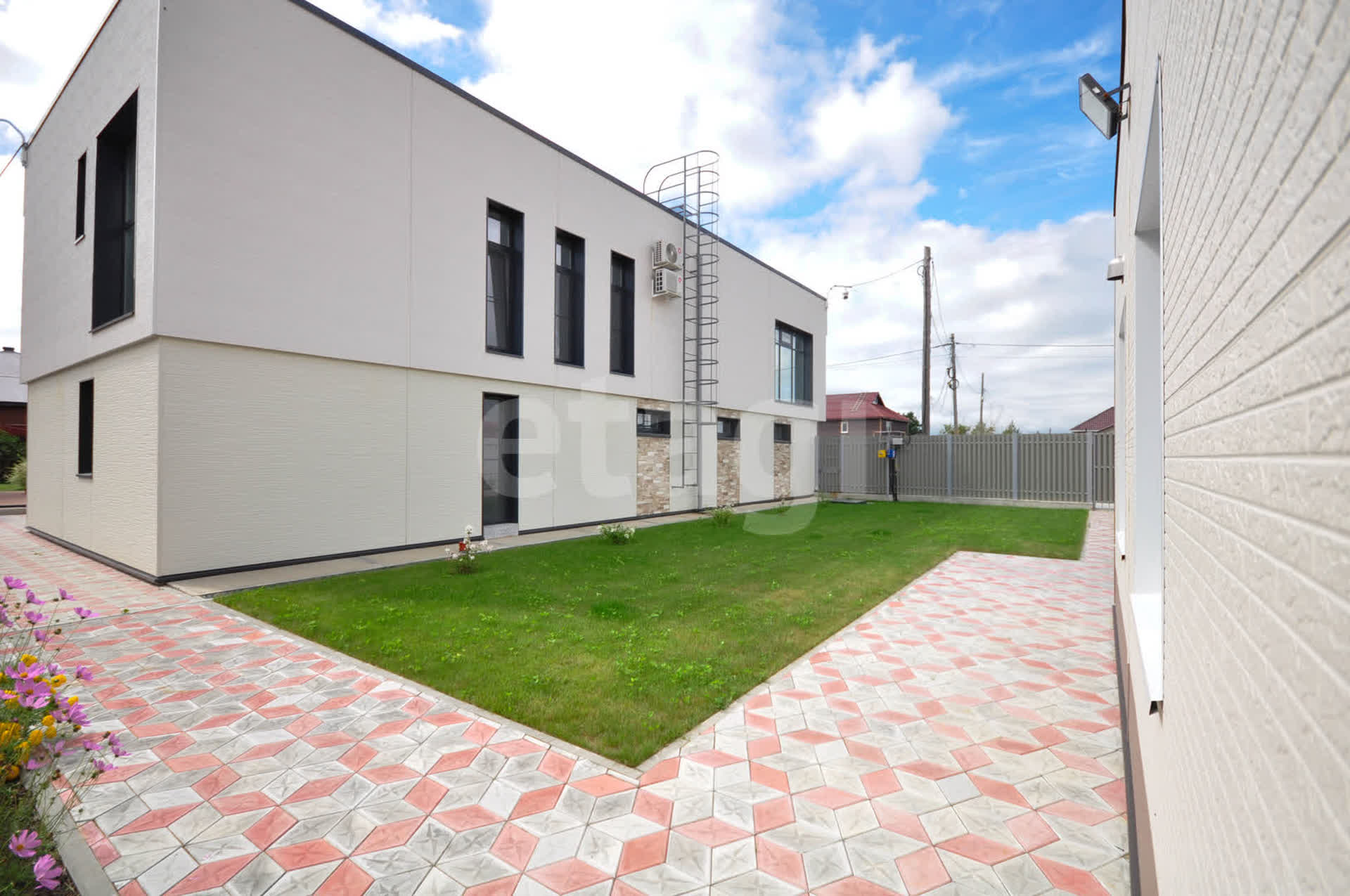 Продажа дома, 190м <sup>2</sup>, 15 сот., Южно-Сахалинск, Сахалинская область,  