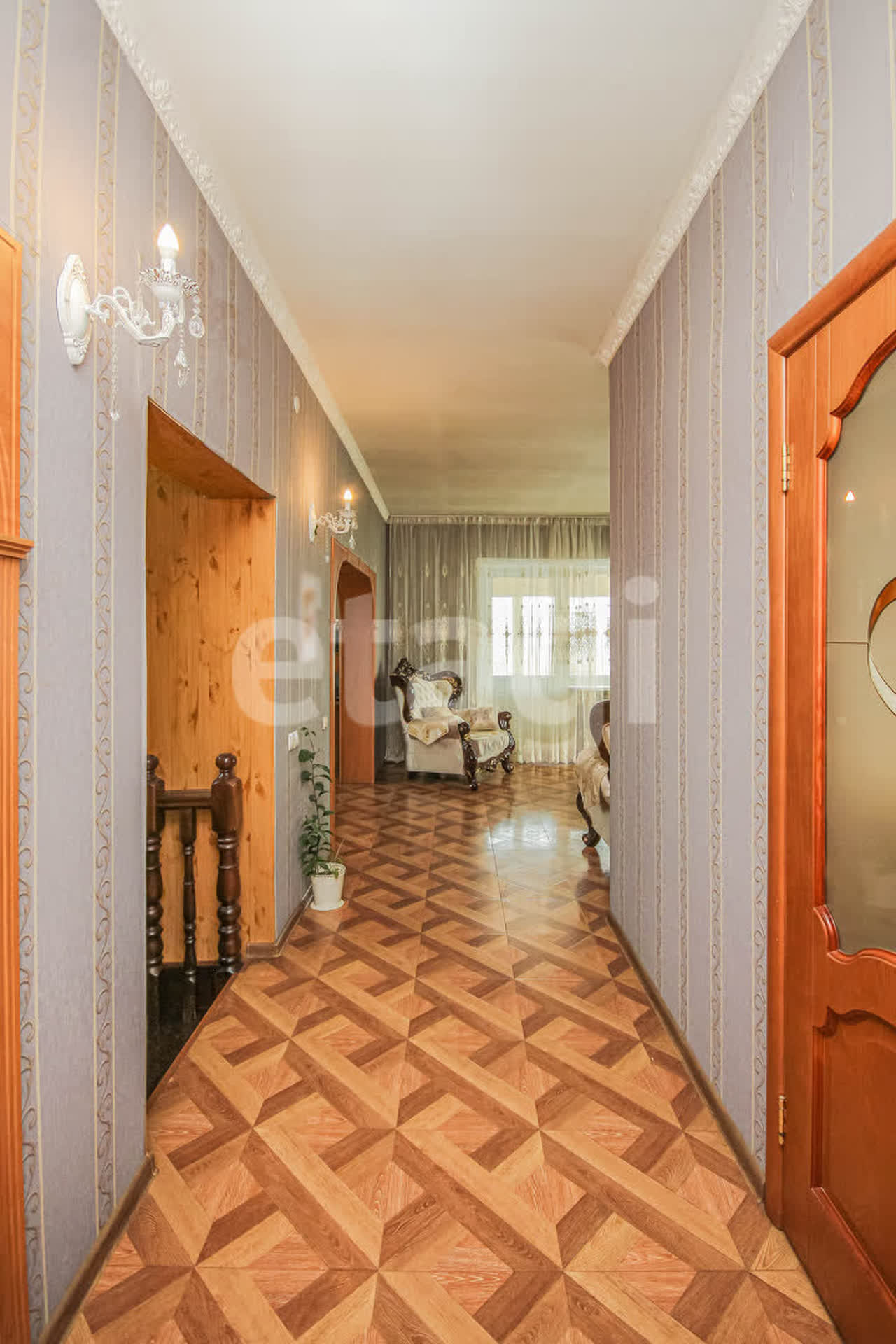 Продажа дома, 187м <sup>2</sup>, 6 сот., Улан-Удэ, Республика Бурятия,  Советский