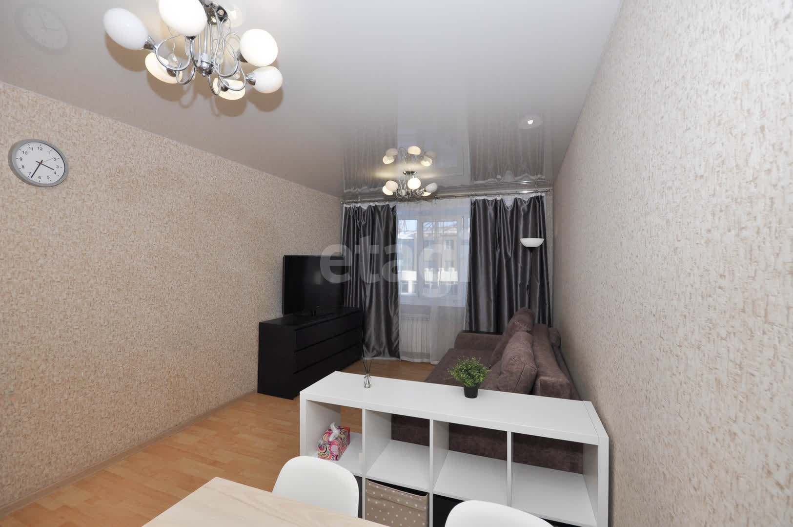 Продажа 2-комнатной квартиры, Южно-Сахалинск, Сахалинская область,  Южно-Сахалинск