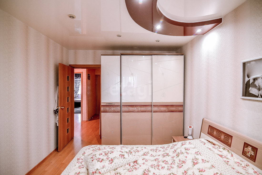 Продажа 3-комнатной квартиры, Южно-Сахалинск, Сахалинская область,  Южно-Сахалинск