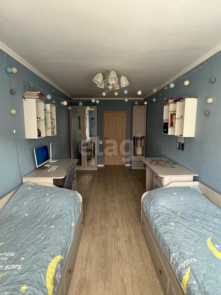 Продажа 3-комнатной квартиры, Южно-Сахалинск, Сахалинская область,  Южно-Сахалинск