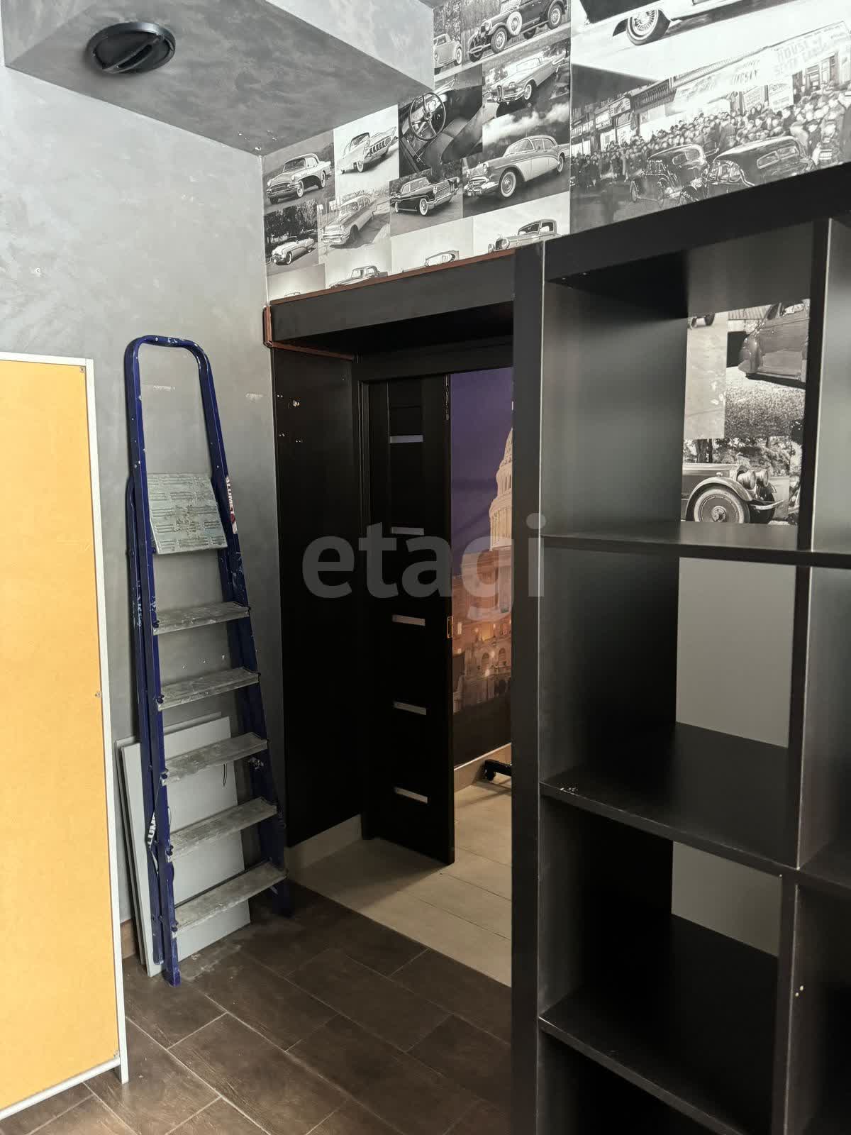 Продажа коммерческой недвижимости, 241м <sup>2</sup>, Новый Уренгой, Ямало-Ненецкий АО,  Новый Уренгой