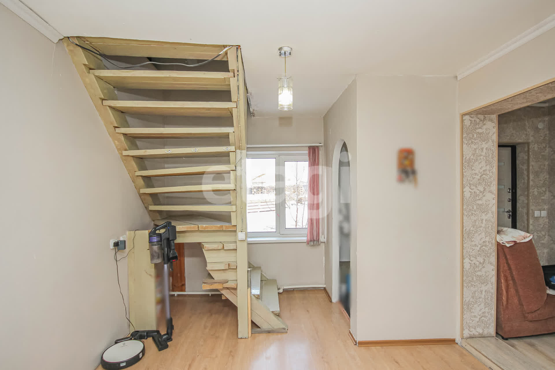 Продажа дома, 200м <sup>2</sup>, 9 сот., Улан-Удэ, Республика Бурятия,  Иволгинский