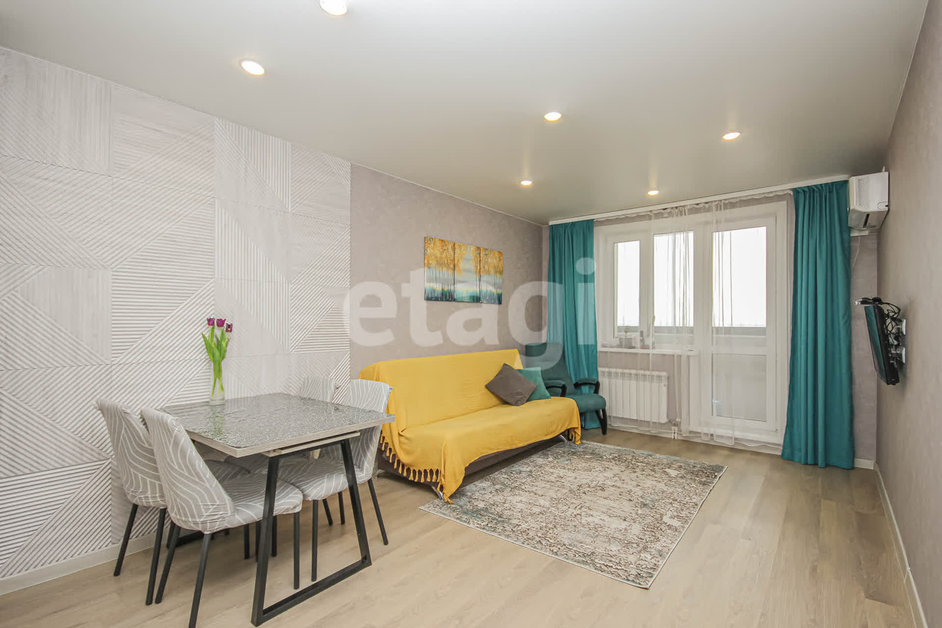 Продажа 3-комнатной квартиры, Улан-Удэ, Республика Бурятия,  Улан-Удэ