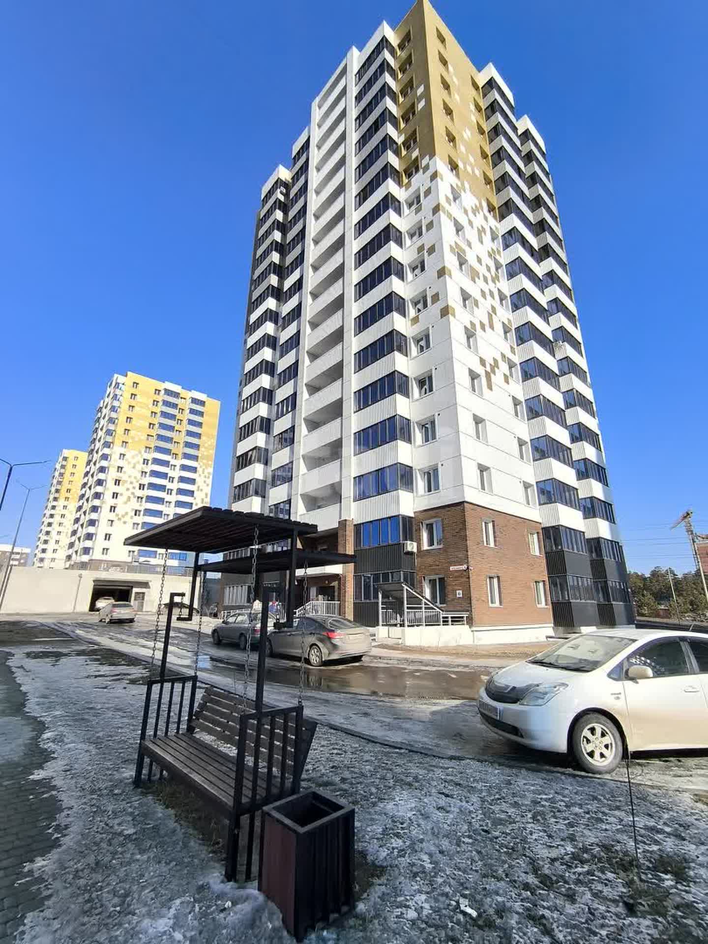 Продажа 3-комнатной квартиры, Улан-Удэ, Республика Бурятия,  Улан-Удэ