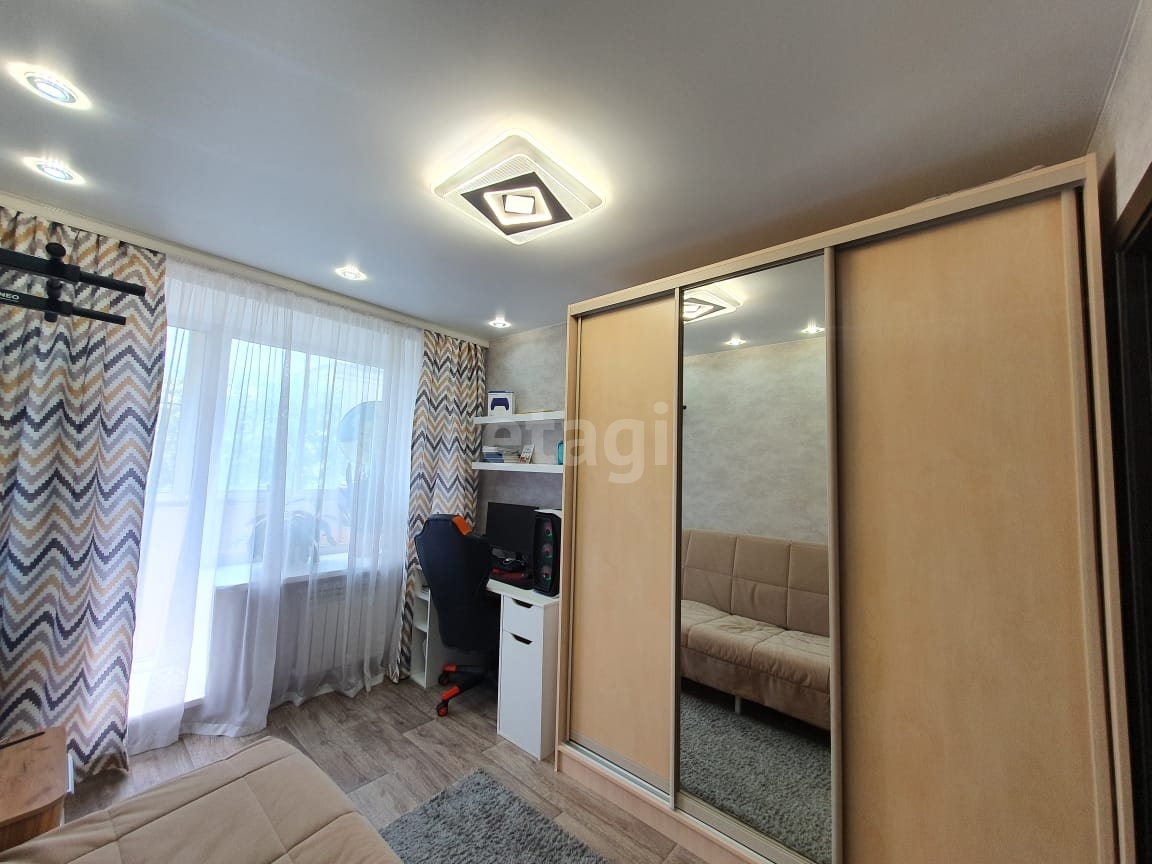 Продажа 3-комнатной квартиры, Комсомольск-на-Амуре, Интернациональный пр-т,  6 к 2