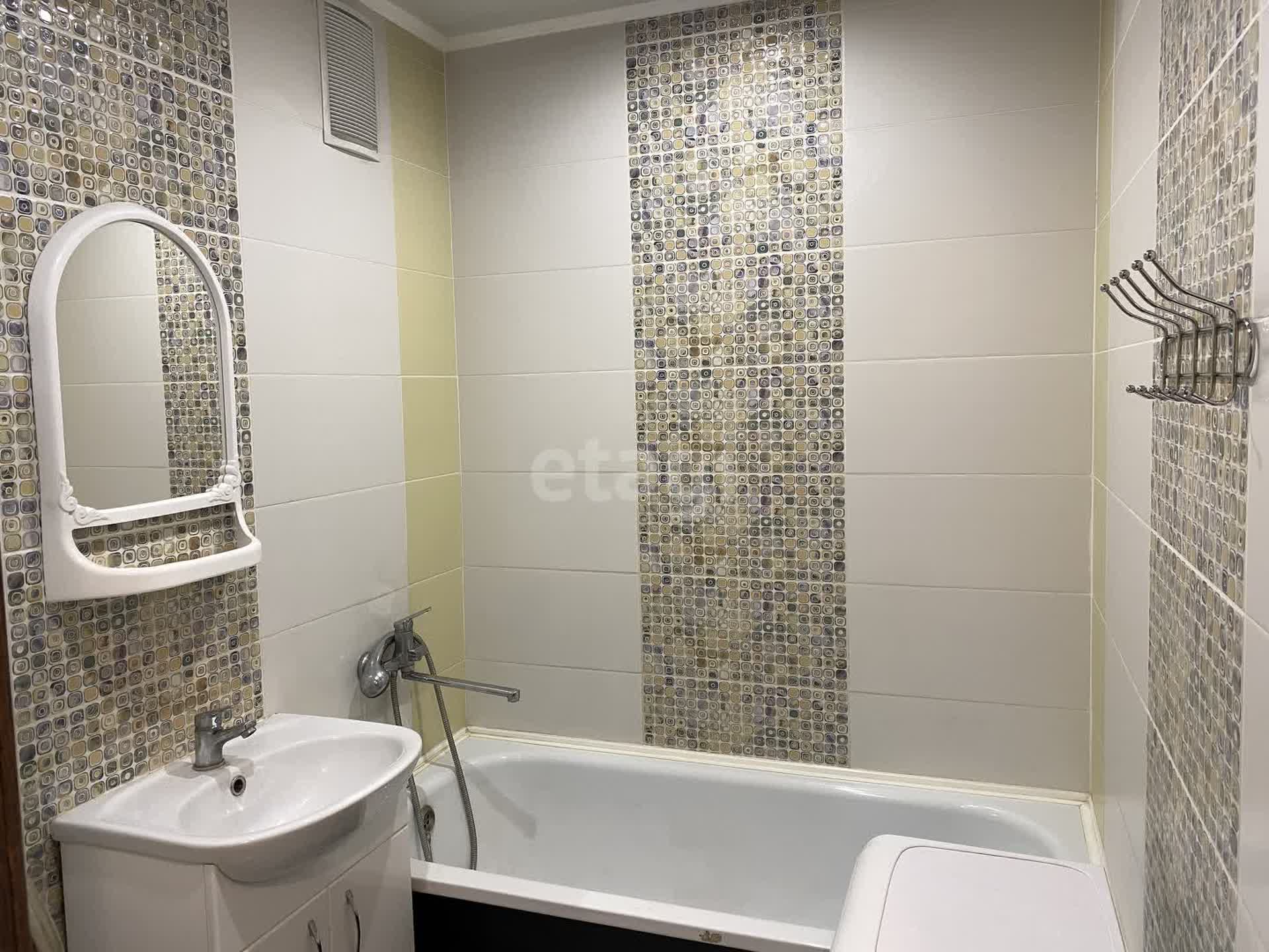 Продажа 2-комнатной квартиры, Улан-Удэ, Республика Бурятия,  Улан-Удэ