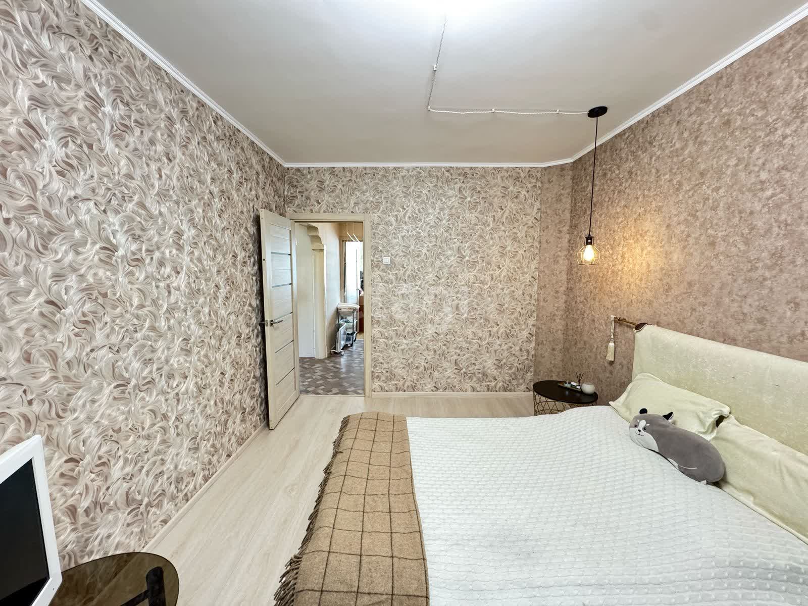 Продажа 3-комнатной квартиры, Южно-Сахалинск, Сахалинская область,  Южно-Сахалинск