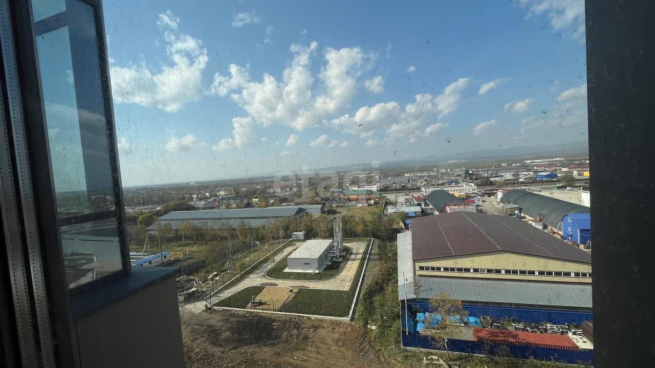 Продажа 4-комнатной квартиры, Южно-Сахалинск, Сахалинская область,  Южно-Сахалинск