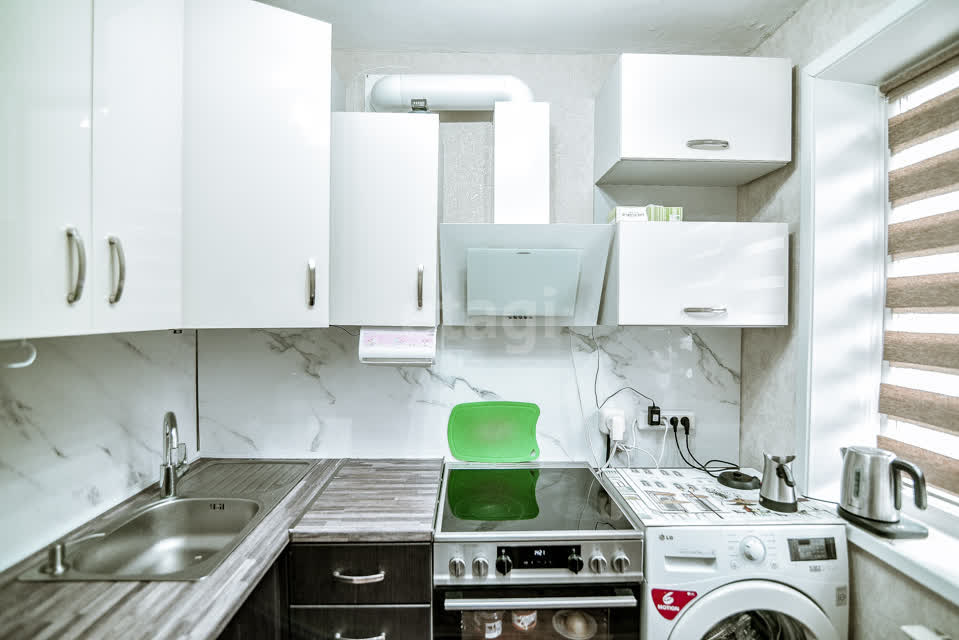 Продажа 2-комнатной квартиры, Южно-Сахалинск, Сахалинская область,  Южно-Сахалинск