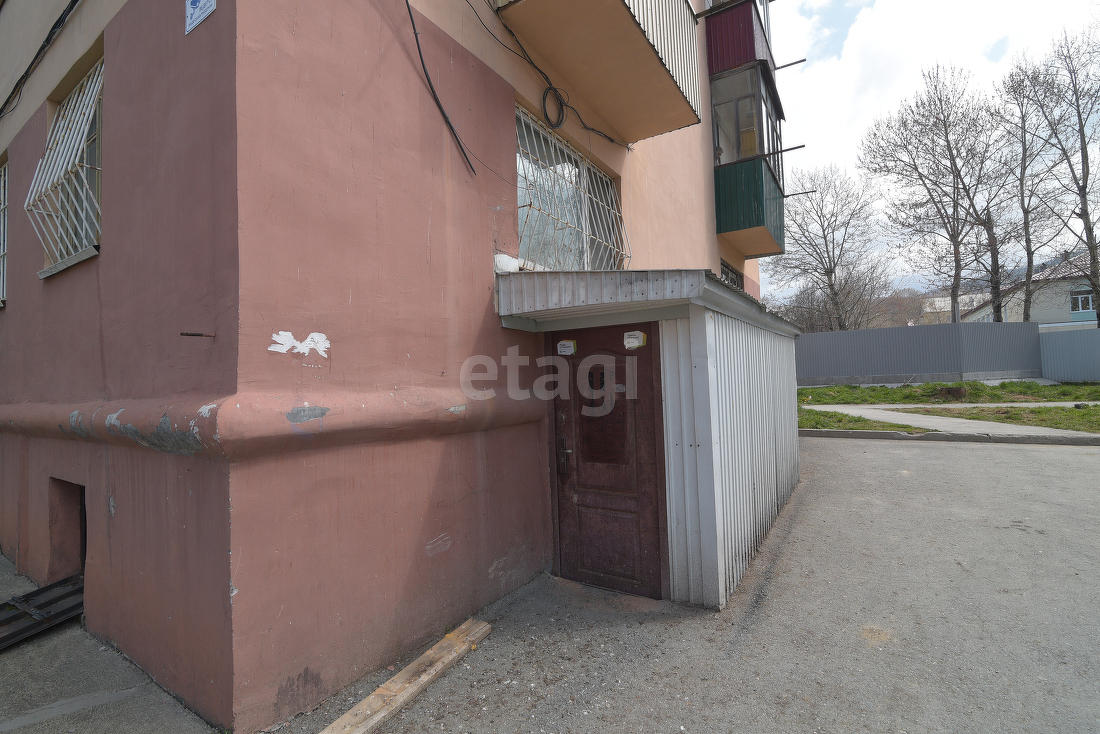 Продажа коммерческой недвижимости, 80м <sup>2</sup>, Южно-Сахалинск, Сахалинская область,  Южно-Сахалинск