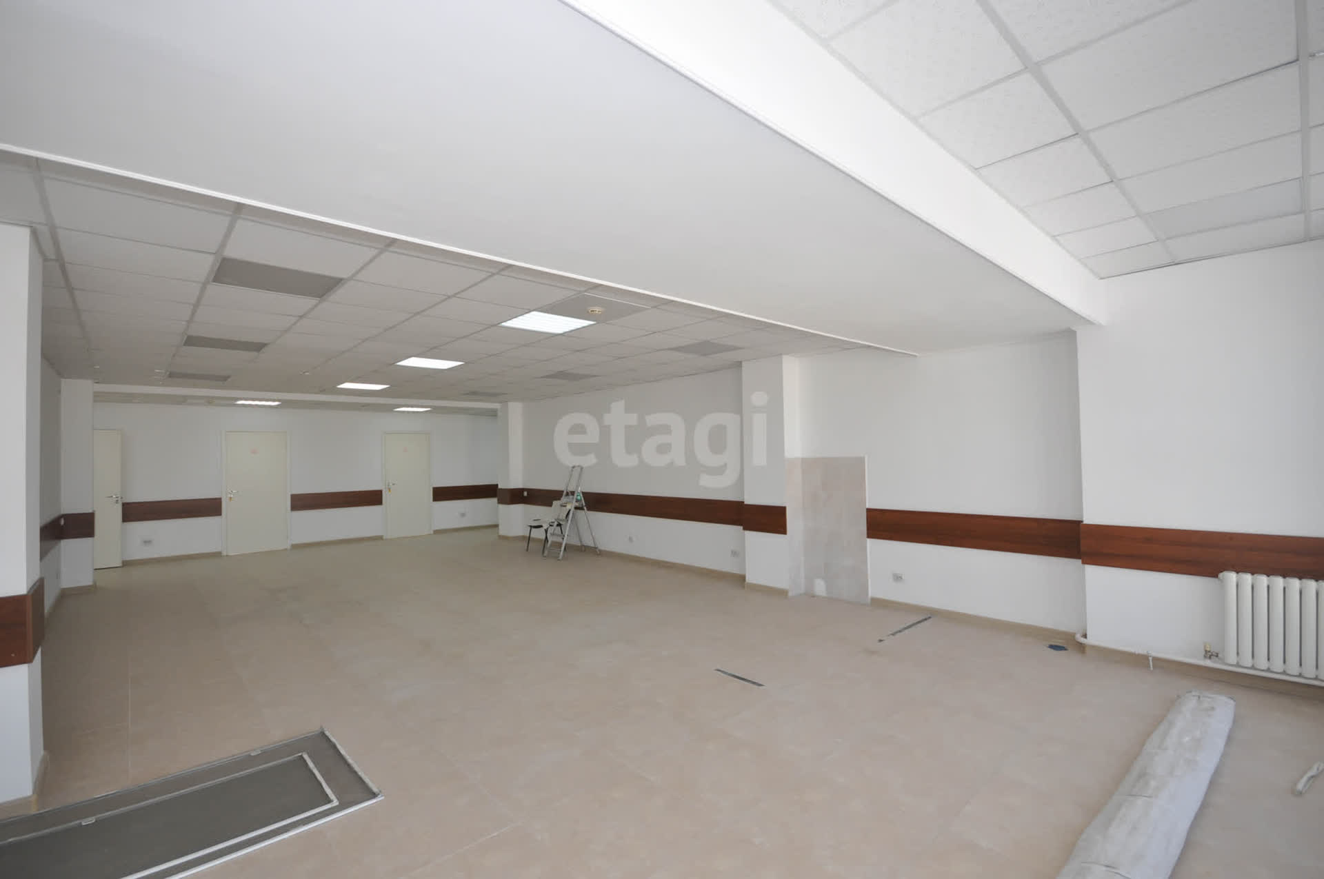 Аренда коммерческой недвижимости, 350м <sup>2</sup>, Южно-Сахалинск, Сахалинская область,  Южно-Сахалинск