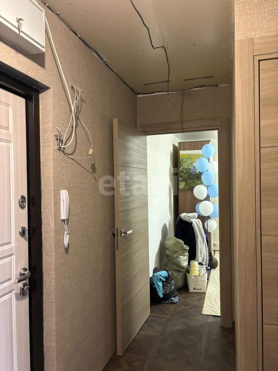 Продажа 2-комнатной квартиры, Южно-Сахалинск, Сахалинская область,  Южно-Сахалинск