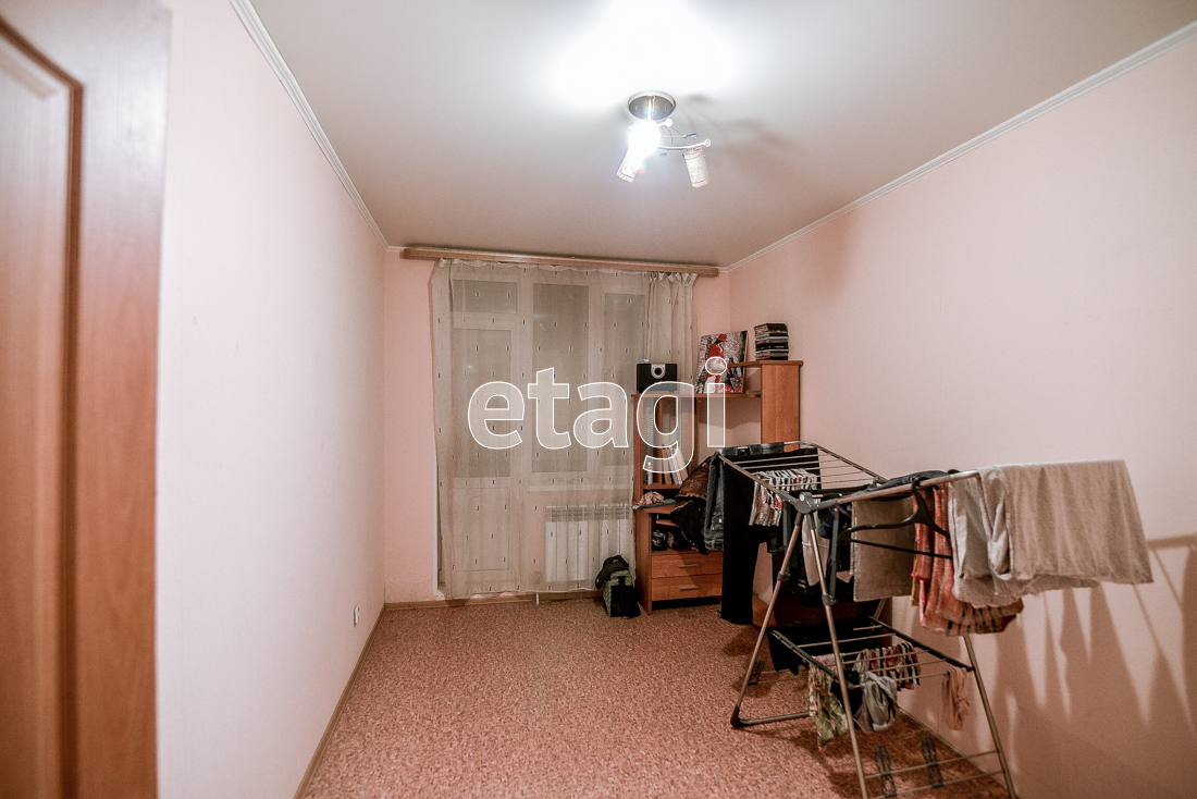 Продажа 3-комнатной квартиры, Южно-Сахалинск, Сахалинская область,  Южно-Сахалинск