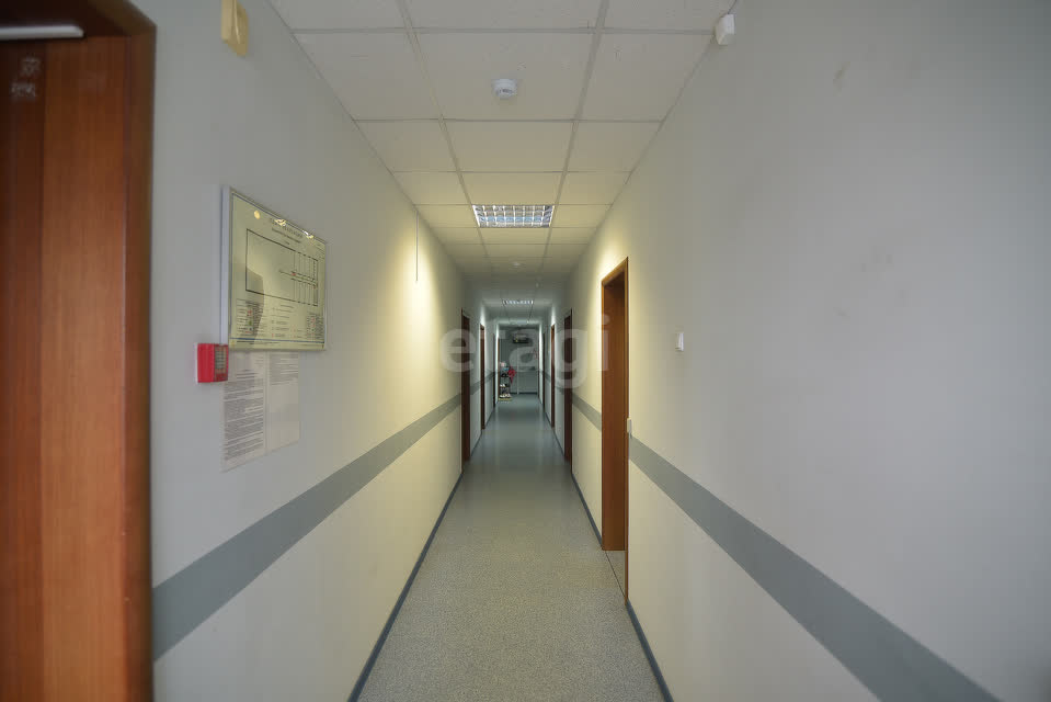 Продажа коммерческой недвижимости, 1136м <sup>2</sup>, Южно-Сахалинск, Сахалинская область,  Южно-Сахалинск