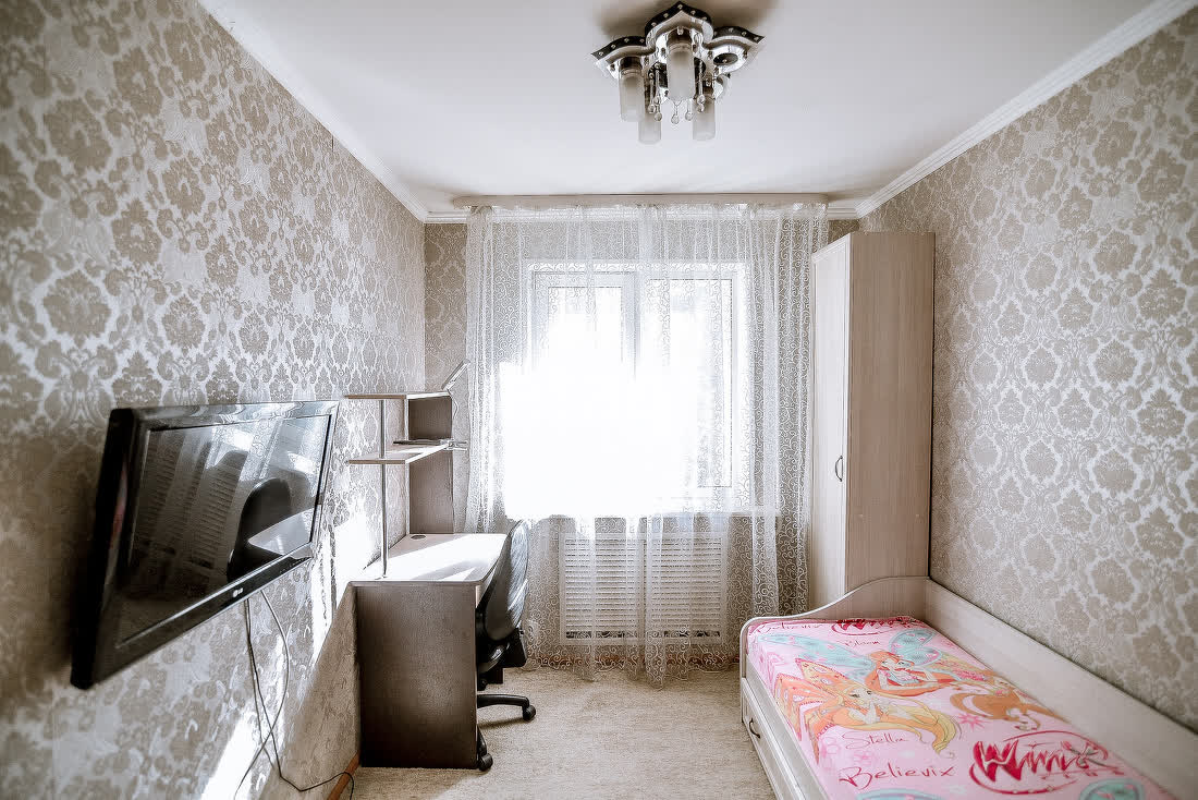 Продажа 4-комнатной квартиры, Южно-Сахалинск, Сахалинская область,  Южно-Сахалинск