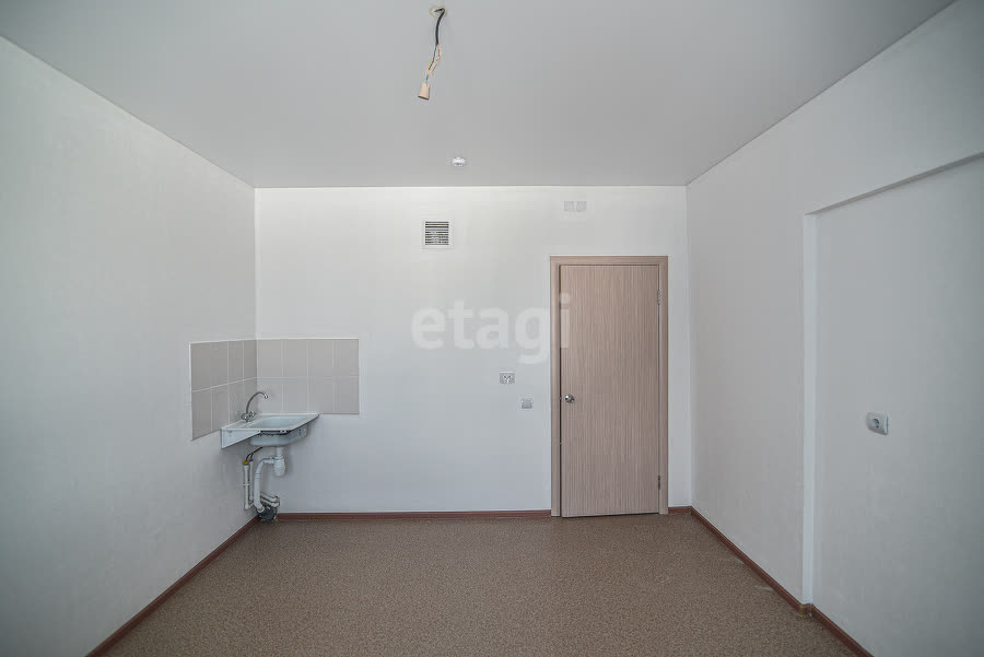 Продажа 2-комнатной квартиры, Южно-Сахалинск, Сахалинская область,  Южно-Сахалинск