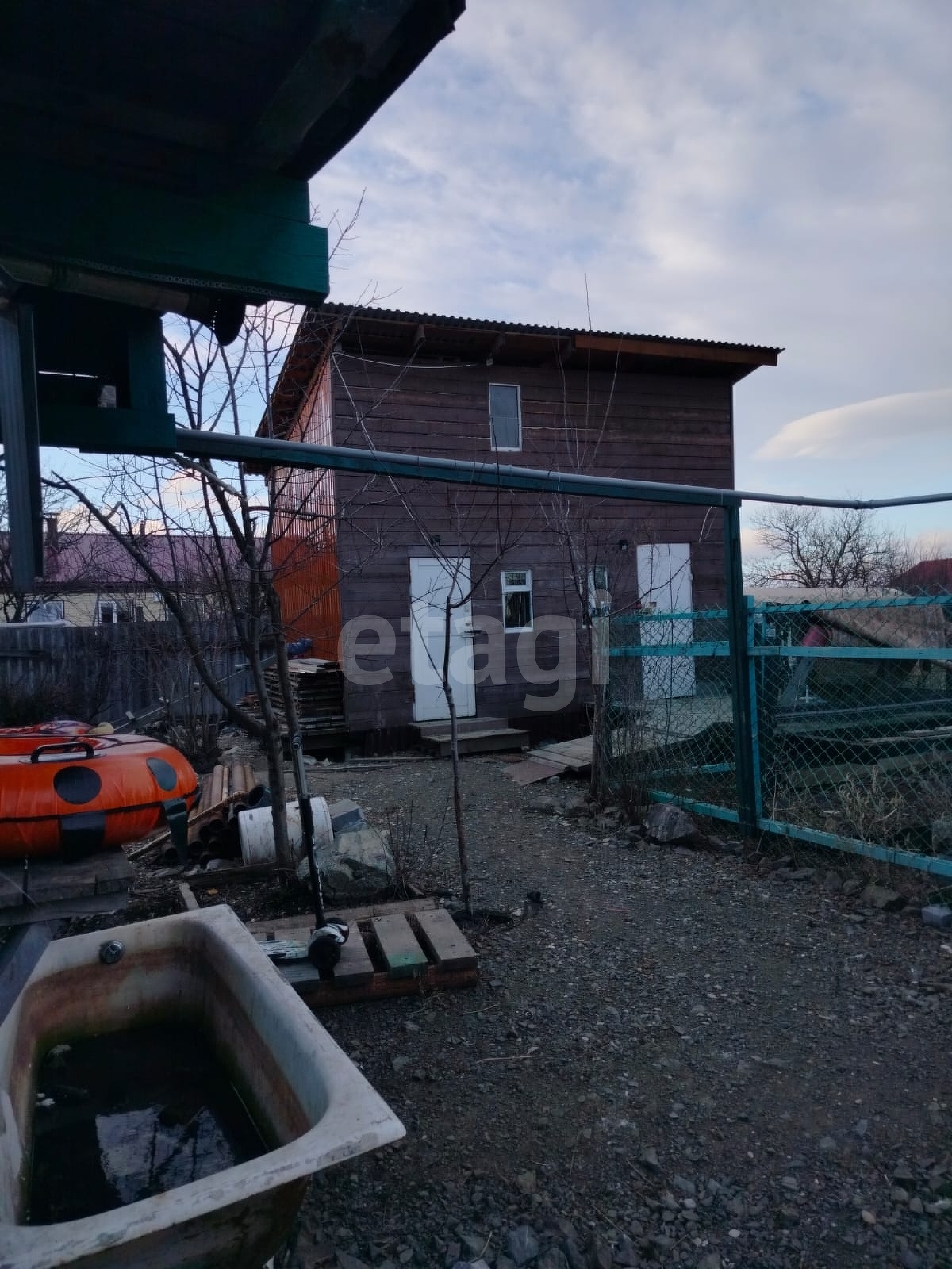 Продажа 3-комнатной квартиры, Южно-Сахалинск, Сахалинская область,  Южно-Сахалинск