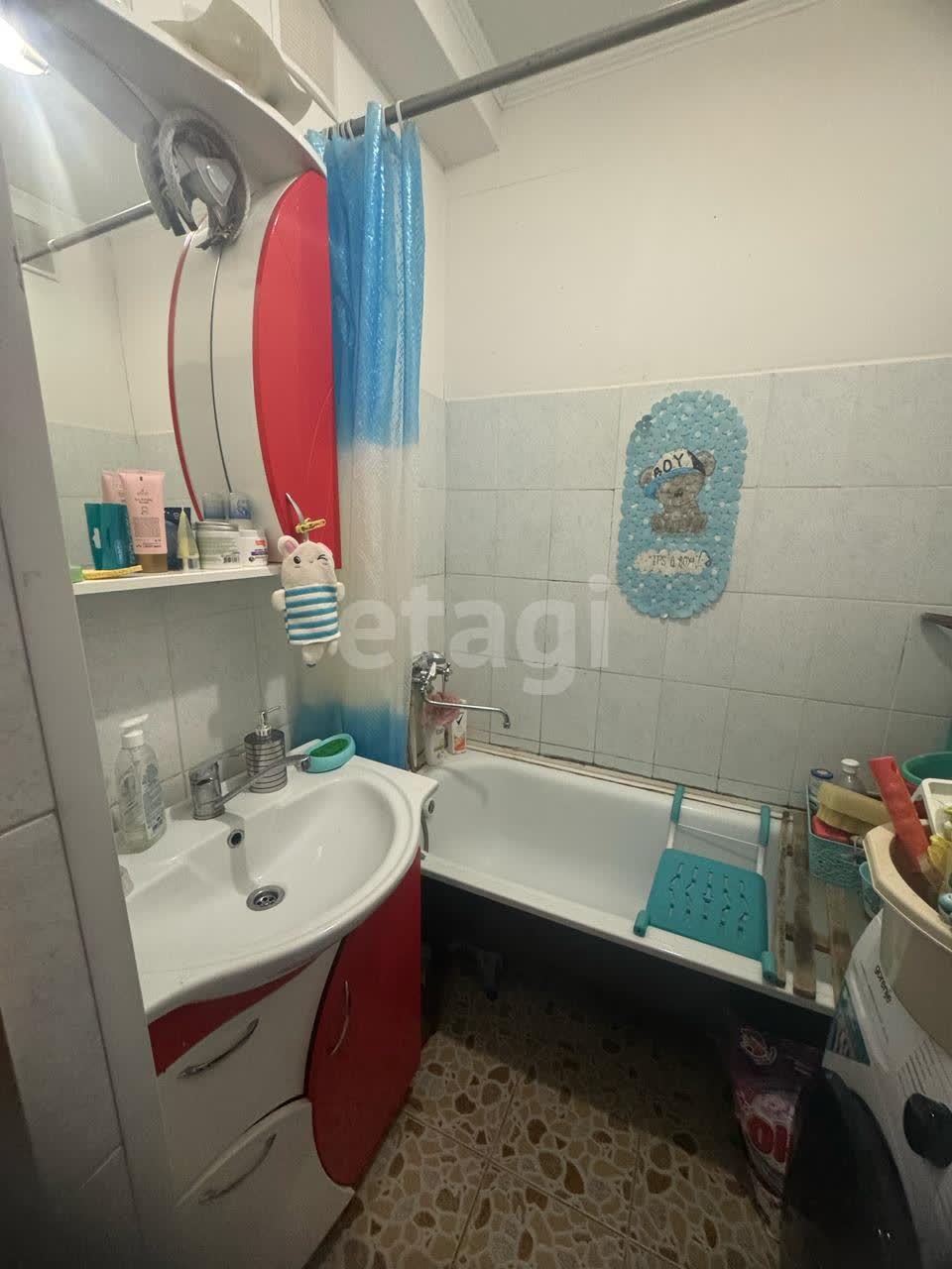 Продажа 3-комнатной квартиры, Южно-Сахалинск, Сахалинская область,  Южно-Сахалинск