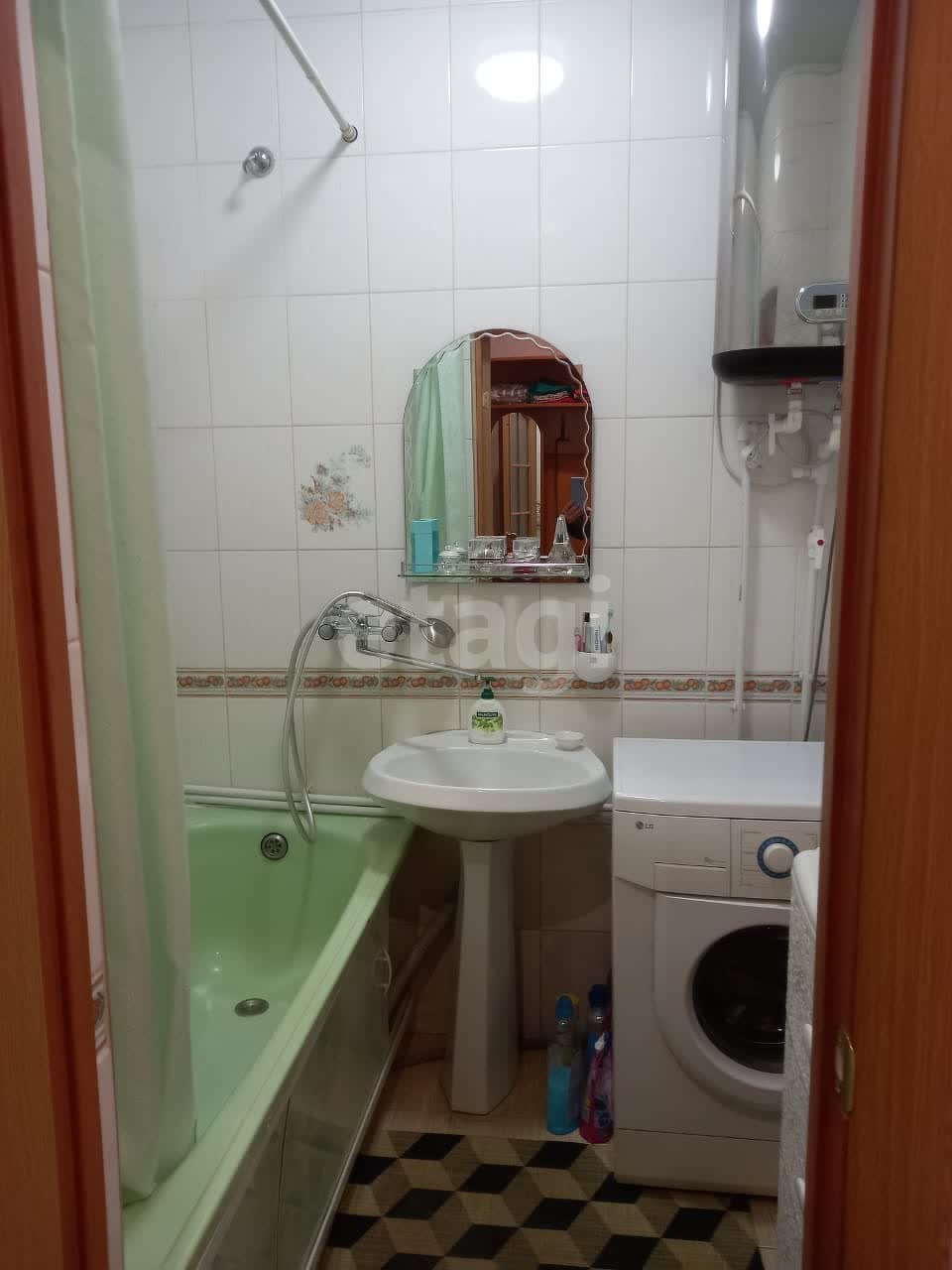 Продажа 2-комнатной квартиры, Южно-Сахалинск, Сахалинская область,  Южно-Сахалинск