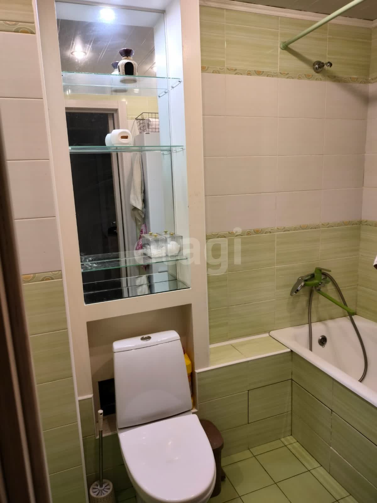 Продажа 3-комнатной квартиры, Южно-Сахалинск, Сахалинская область,  Южно-Сахалинск