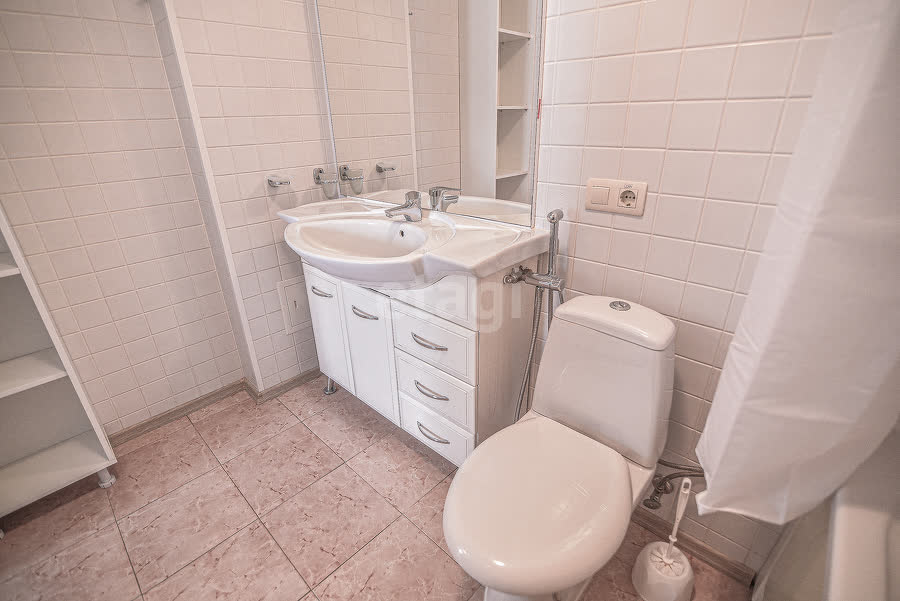 Аренда 4-комнатной квартиры, Южно-Сахалинск, Сахалинская область,  Южно-Сахалинск