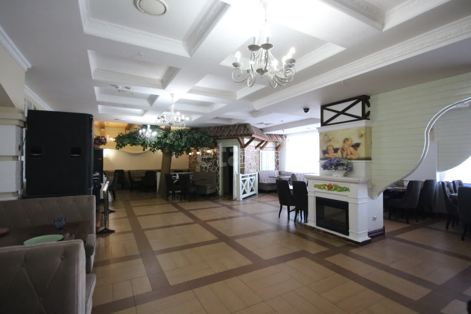 Аренда коммерческой недвижимости, 397м <sup>2</sup>, Новый Уренгой, Ямало-Ненецкий АО,  Новый Уренгой