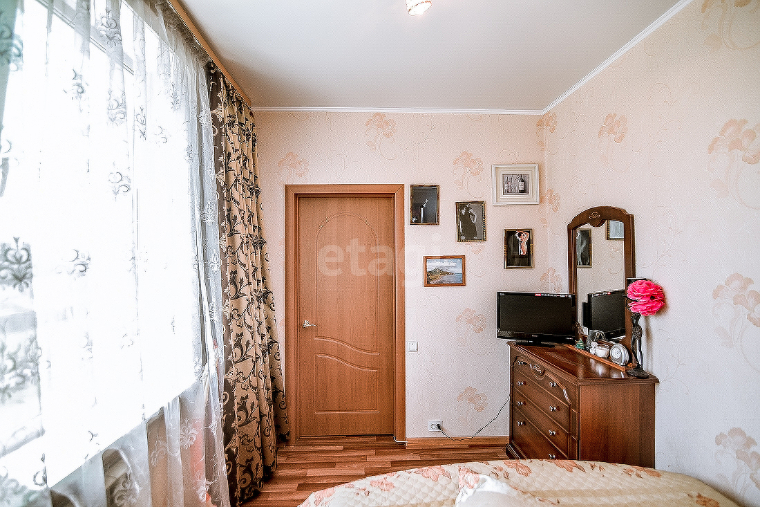 Продажа 2-комнатной квартиры, Южно-Сахалинск, Сахалинская область,  Южно-Сахалинск