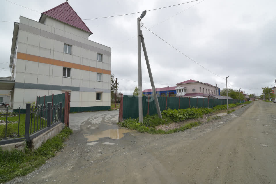 Продажа коммерческой недвижимости, 256м <sup>2</sup>, Южно-Сахалинск, Сахалинская область,  Южно-Сахалинск