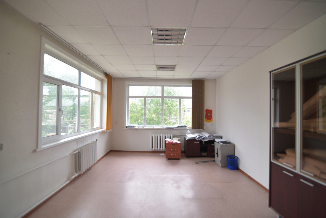 Аренда коммерческой недвижимости, 495м <sup>2</sup>, Южно-Сахалинск, Сахалинская область,  Южно-Сахалинск