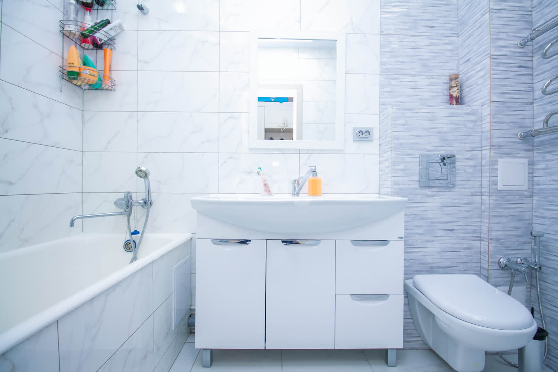 Продажа 3-комнатной квартиры, Южно-Сахалинск, Сахалинская область,  Южно-Сахалинск