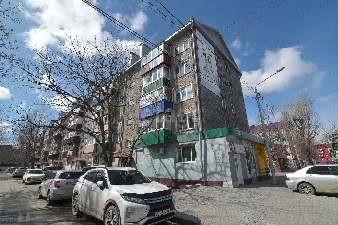 Продажа 4-комнатной квартиры, Южно-Сахалинск, Сахалинская область,  Южно-Сахалинск