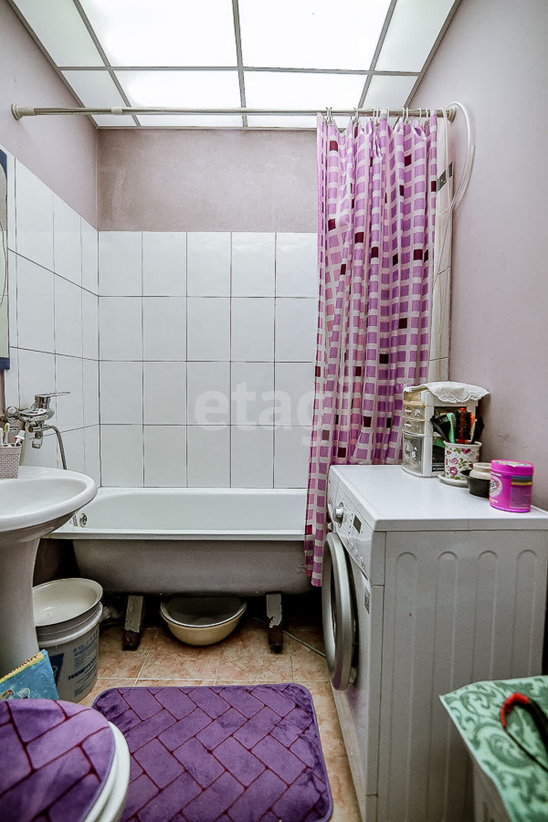 Продажа 2-комнатной квартиры, Южно-Сахалинск, Сахалинская область,  Южно-Сахалинск