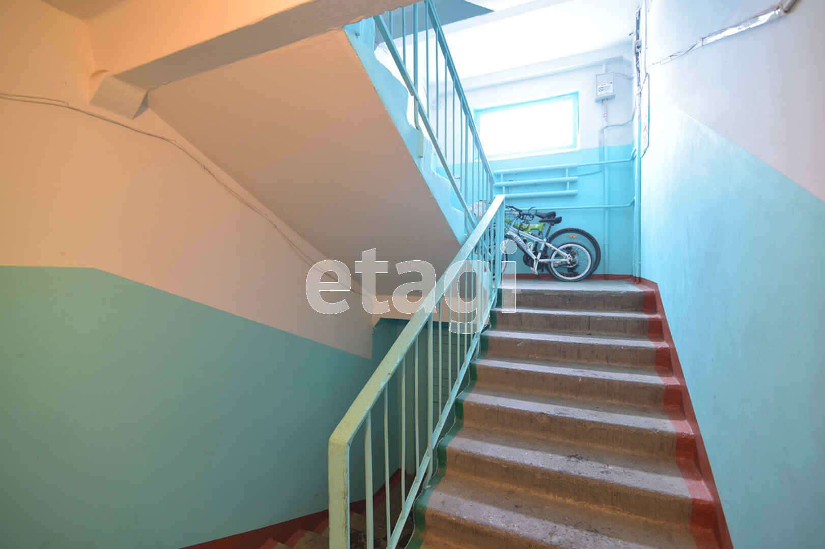 Продажа 3-комнатной квартиры, Южно-Сахалинск, Сахалинская область,  Южно-Сахалинск